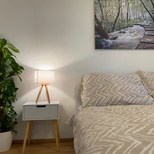 55 M2 Stylish With Balcony & Parking Wien