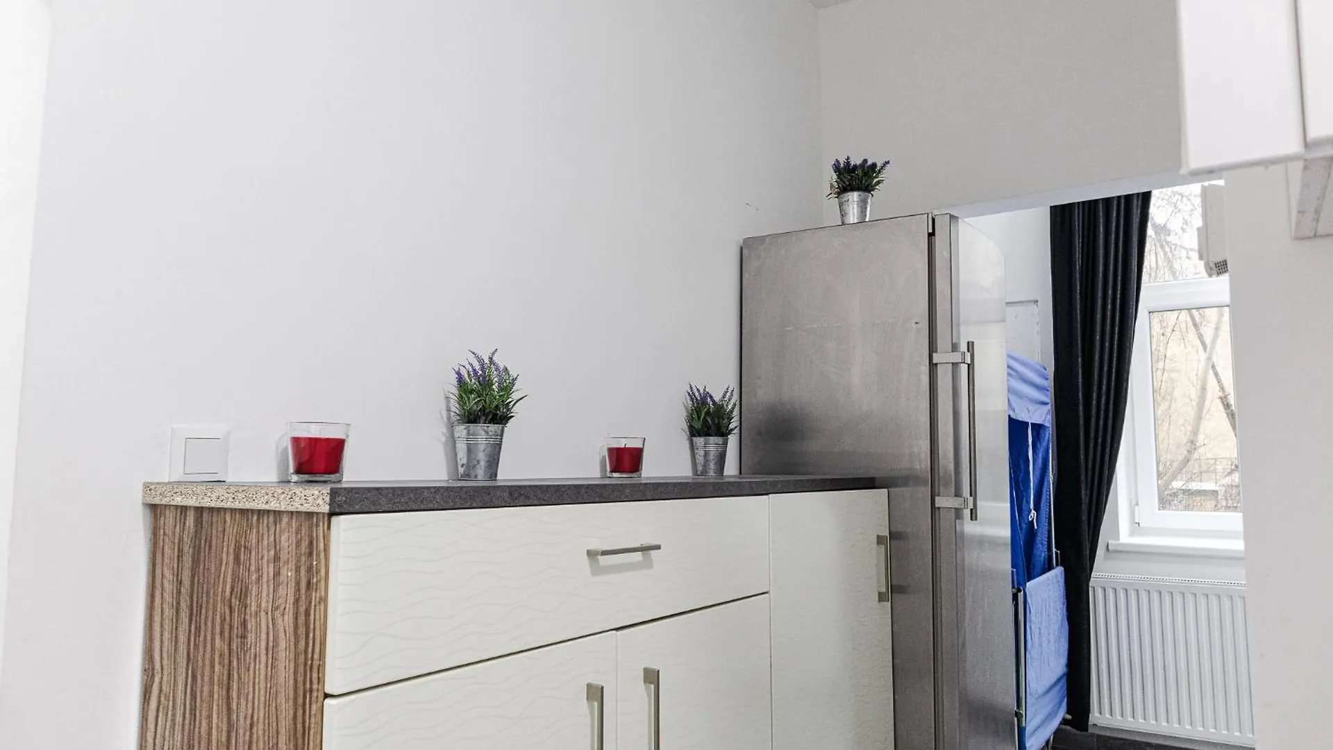 Affordable 5-Br Shared Apartment / Enkplatz U3 Getaway Vienna